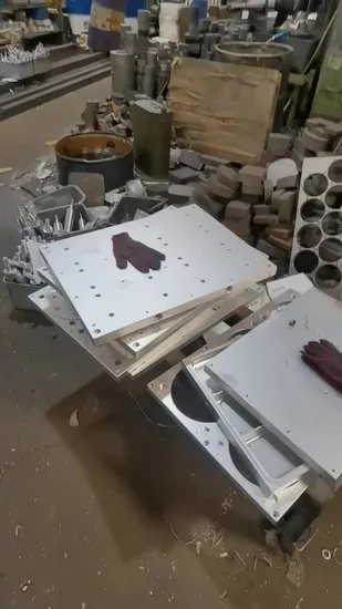 Molde para máquina de termoformagem para fabricação de copos plásticos (3 LINHAS)